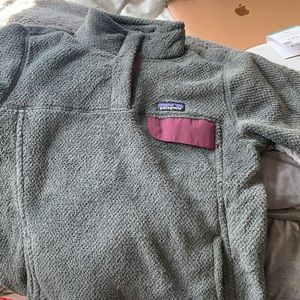 never worn gray patagonia women’s jacket